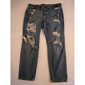 Judy Blue Boyfriend Fit Size 18W Distressed Jean Medium Wash Spring Trendy